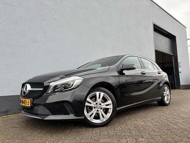 Occasion Mercedes A180 Ambition 122 PK (89 kW) 2016 Zwart Hatchback