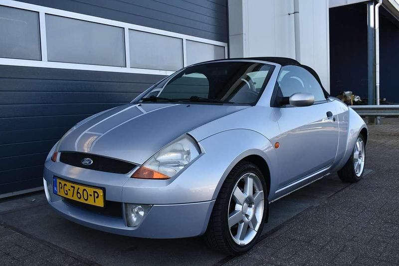 Grijs Gebruikt 2005 Ford StreetKa Cabriolet | € 1.850 (Eerlijke prijs) - Afbeelding 1/4