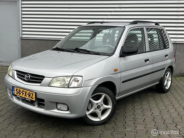 Grijs Gebruikt 2000 Mazda Demio Touring Hatchback | € 999 (Eerlijke prijs) - Afbeelding 1/4