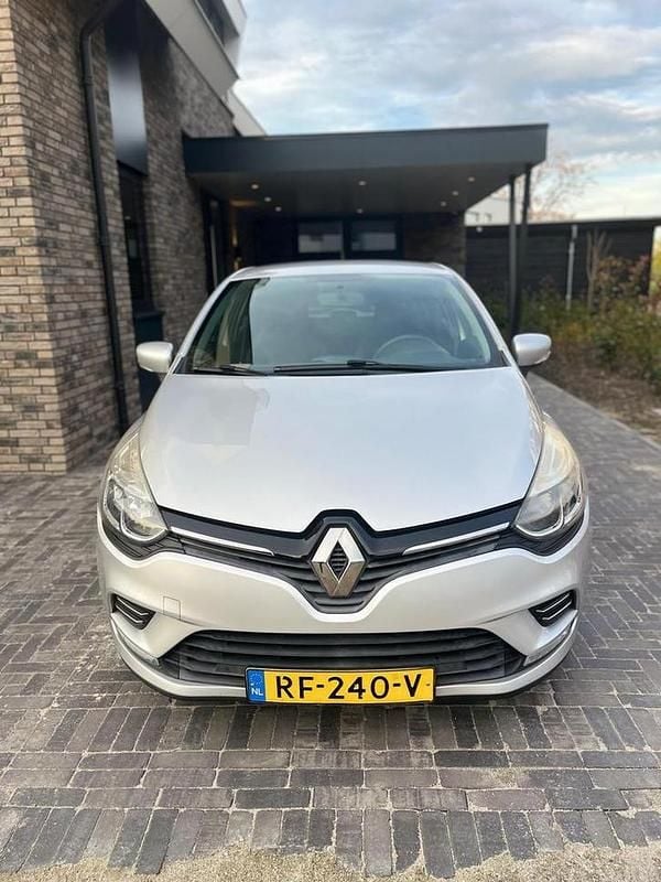 Gebruikt 2016 Renault Clio IV | € 6.750 (Eerlijke prijs) - Afbeelding 1/4
