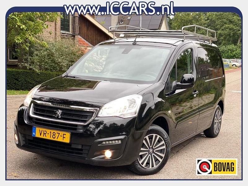 Zwart Gebruikt 2015 Peugeot Partner Van | € 4.250 (Eerlijke prijs) - Afbeelding 1/3