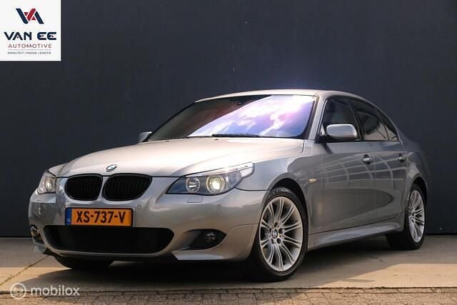 Grijs Gebruikt 2004 BMW 530 Shadowline Sedan | € 11.450 (Duur) - Afbeelding 1/4