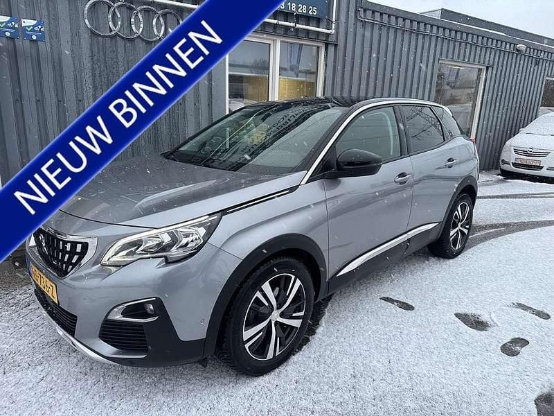 Grijs Gebruikt 2017 Peugeot 3008 Allure SUV | € 12.950 (Eerlijke prijs) - Afbeelding 1/4