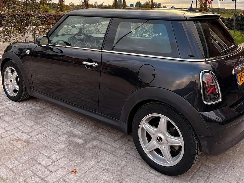 Occasion Mini ONE Pepper 95 PK (69 kW) 2007 Zwart Hatchback
