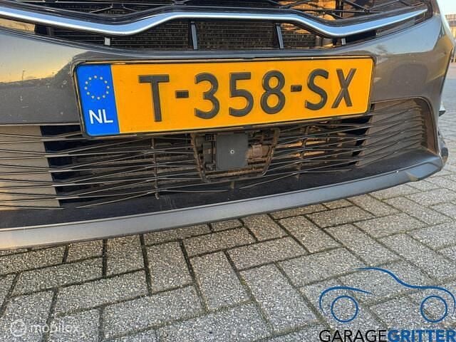 Grijs Occasion 2023 Kia Ceed Sportswagon Stationwagen | € 19.950 (Super prijs) - Afbeelding 1/4