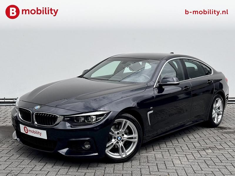 Zwart Gebruikt 2021 BMW 418 Executive Coupé | € 23.895 (Eerlijke prijs) - Afbeelding 1/3