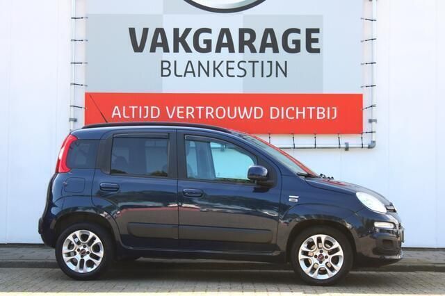 Blauw Gebruikt 2013 Fiat Panda Lounge Hatchback | € 7.880 (Eerlijke prijs) - Afbeelding 1/4
