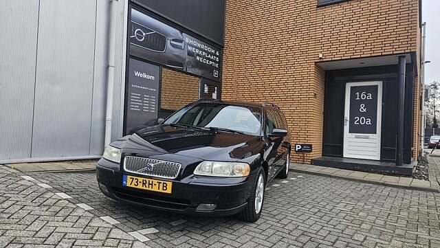 Occasion Volvo V70 Momentum 208 PK (152 kW) 2005 Zwart Stationwagen
