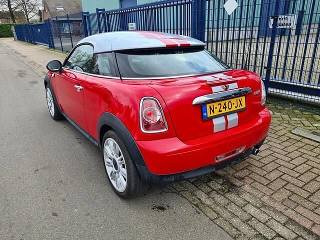 Occasion Mini Cooper 122 PK (89 kW) 2011 Rood Hatchback