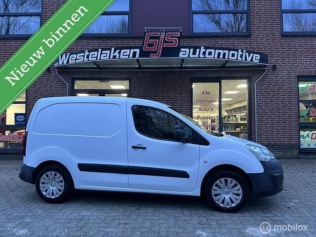 Wit Gebruikt 2017 Citroën Berlingo MPV | € 4.499 (Goede deal) - Afbeelding 1/4