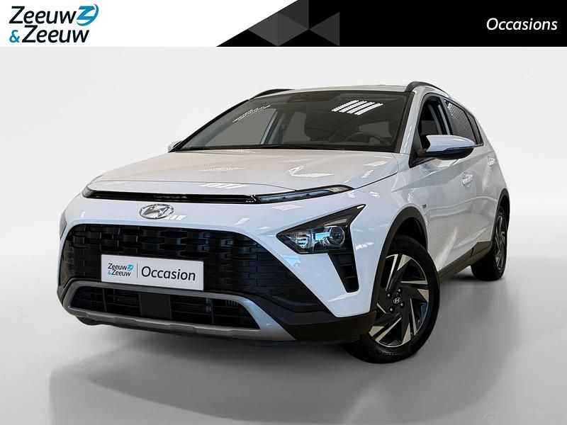 Atlas white (saw) Gebruikt 2023 Hyundai Bayon Turbo SUV | € 20.950 (Eerlijke prijs) - Afbeelding 1/4