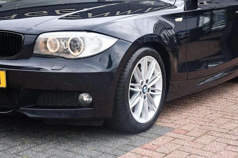 Occasion BMW 123 Cabriolet Executive 204 PK (150 kW) 2012 Zwart Cabriolet