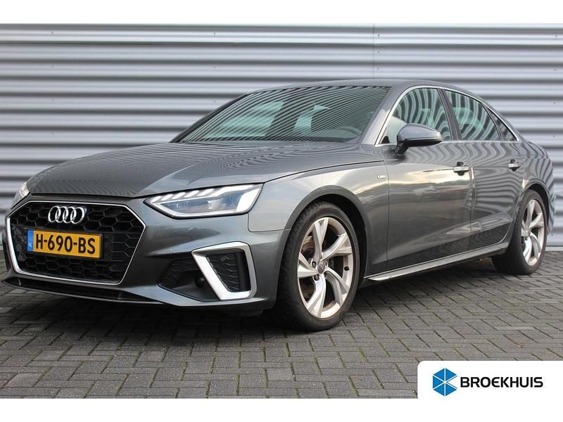 Grijs Occasion 2020 Audi A4 S-Line Sedan | € 29.900 (Eerlijke prijs) - Afbeelding 1/1