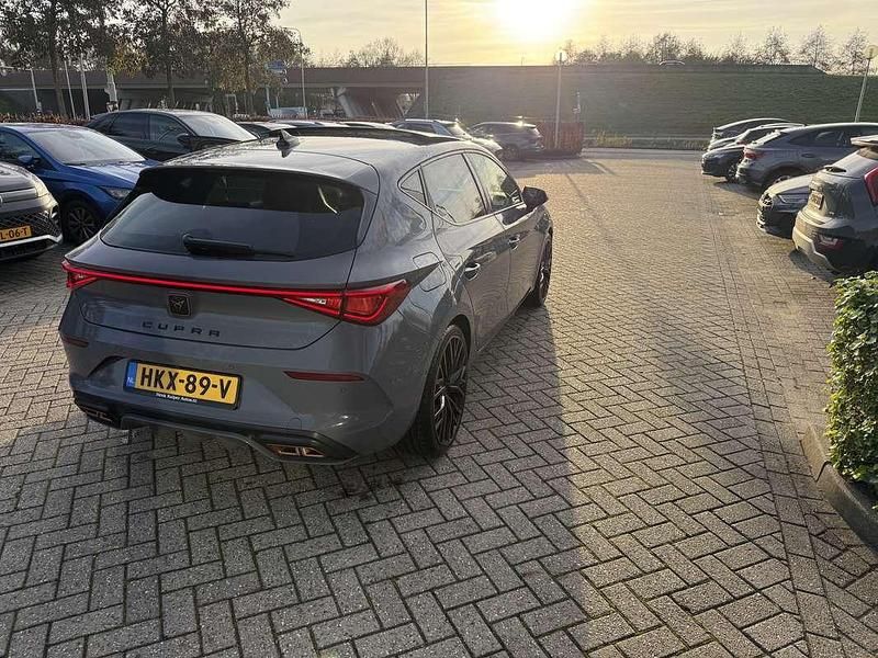 Occasion Cupra Leon 245 PK (180 kW) 2021 Grijs Stationwagen