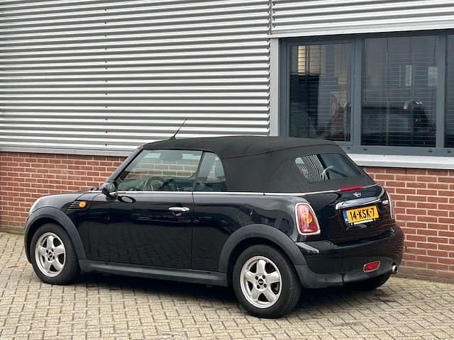 Occasion Mini Cooper Cabriolet 2010 Zwart Cabriolet