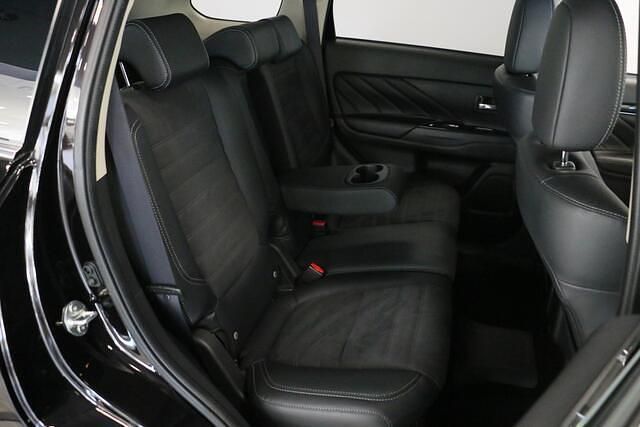 Occasion Mitsubishi Outlander Intense+ 135 PK (99 kW) 2020 Overige SUV