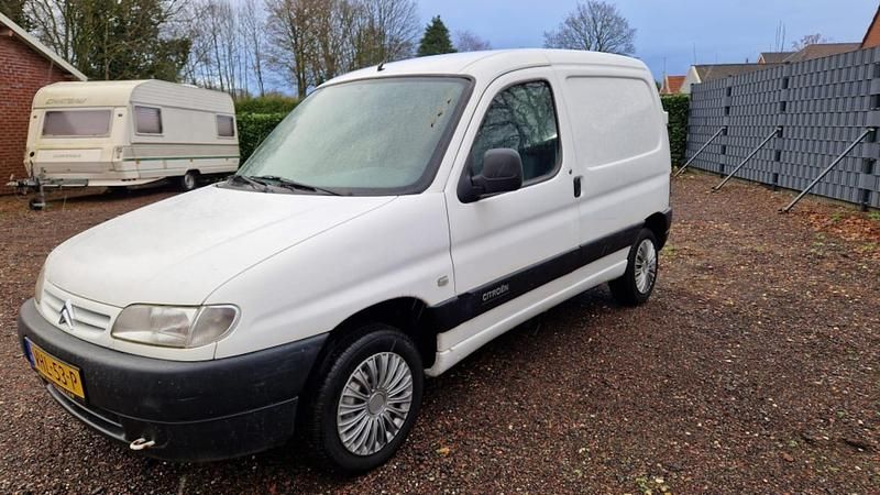 Wit Occasion 2000 Citroën Berlingo MPV | € 2.273 (Eerlijke prijs) - Afbeelding 1/4