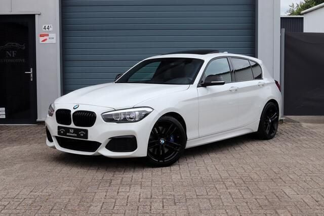 Wit Gebruikt 2018 BMW M140 M Sport Hatchback | € 21.950 - Afbeelding 1/4