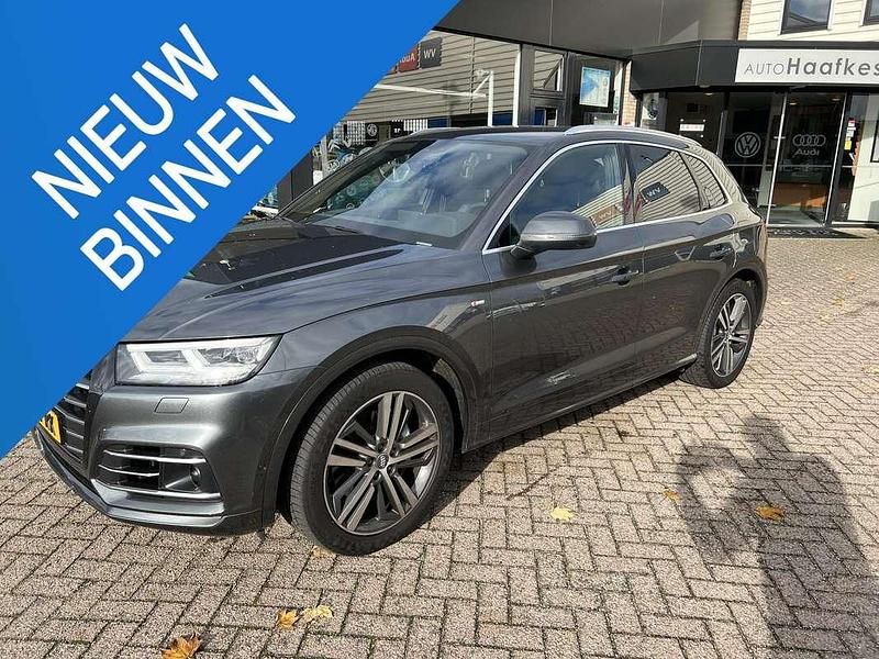 Grijs Occasion 2020 Audi Q5 Competition SUV | € 37.900 (Goede deal) - Afbeelding 1/4