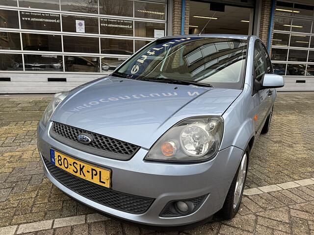 Occasion Ford Fiesta Futura 69 PK (50 kW) 2006 Blauw Hatchback