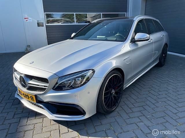 Grijs Gebruikt 2016 Mercedes S63 AMG AMG Stationwagen | € 44.900 - Afbeelding 1/4