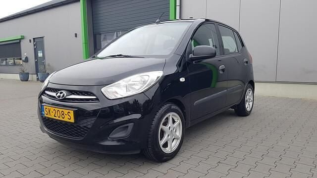 Zwart Gebruikt 2012 Hyundai i10 Hatchback | € 3.497 (Eerlijke prijs) - Afbeelding 1/4