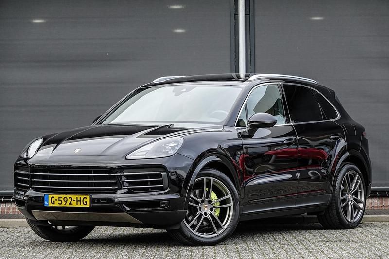 Zwart Gebruikt 2019 Porsche Cayenne Sport SUV | € 64.950 (Super prijs) - Afbeelding 1/4