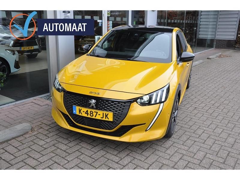 Geel Occasion 2021 Peugeot 208 GT Hatchback | € 16.500 (Goede deal) - Afbeelding 1/4