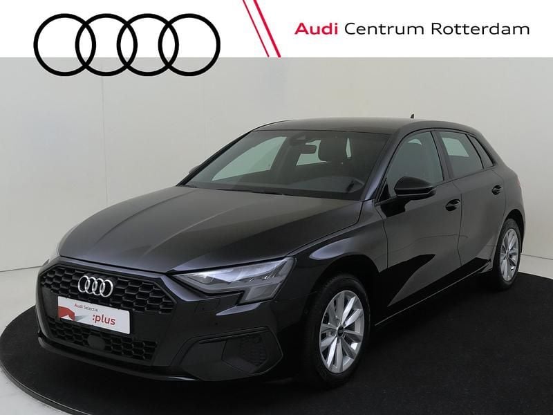Zwart Gebruikt 2023 Audi A3 Sportback Proline Hatchback | € 26.950 (Super prijs) - Afbeelding 1/4