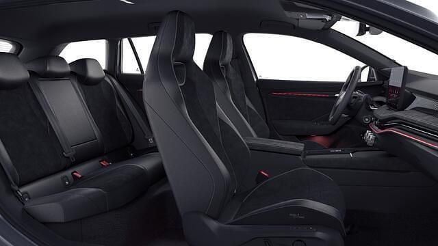 Nieuw Skoda Superb Business Line 204 PK (150 kW) 2026 Grijs Stationwagen