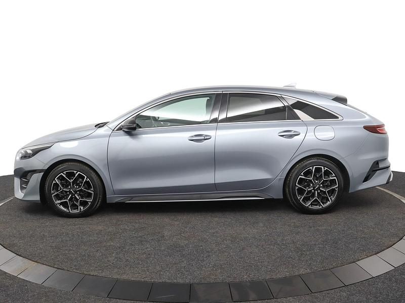 Occasion Kia ProCeed GT-Line 142 PK (104 kW) 2024 Grijs Hatchback