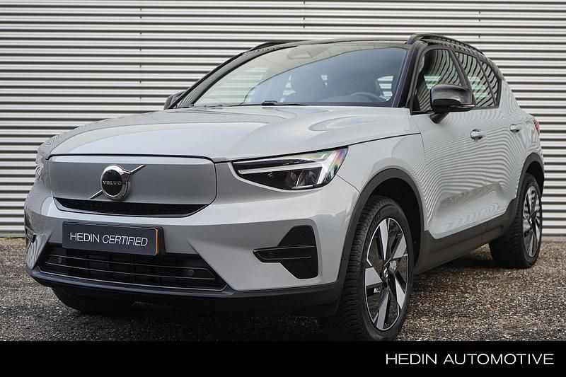 Grijs Gebruikt 2024 Volvo XC40 Plus SUV | € 46.995 (Duur) - Afbeelding 1/4