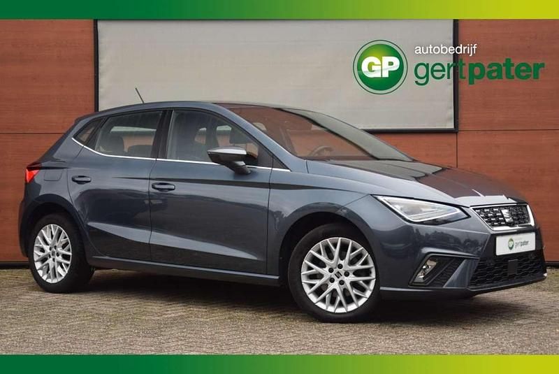 Grijs Occasion 2023 Seat Ibiza XCELLENCE Hatchback | € 19.500 (Goede deal) - Afbeelding 1/4