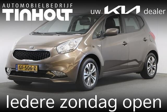 Bruin Gebruikt 2015 Kia Venga First Edition Hatchback | € 10.950 (Eerlijke prijs) - Afbeelding 1/4