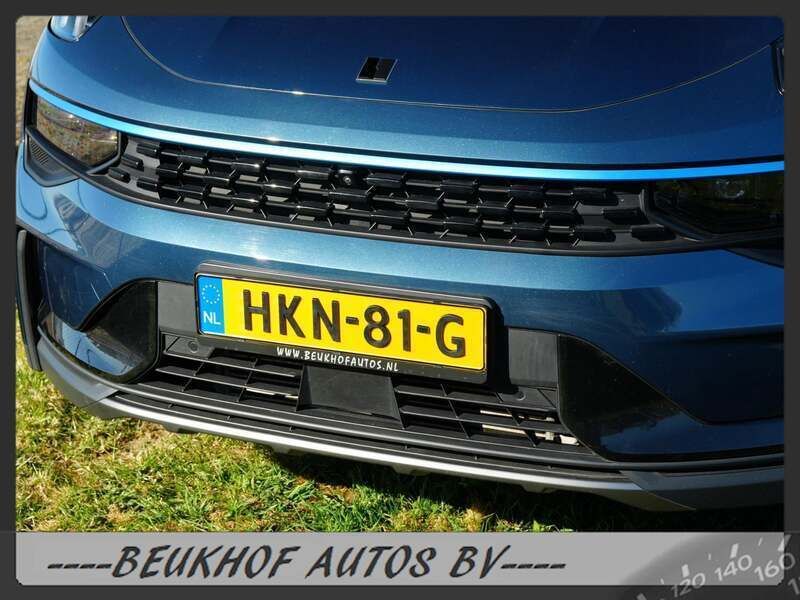 Blauw Gebruikt 2022 Lynk & Co 01 SUV | € 24.750 (Goede deal) - Afbeelding 1/3