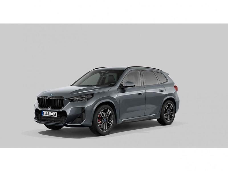 Grijs Occasion 2025 BMW X1 Shadowline SUV | € 51.880 - Afbeelding 1/3