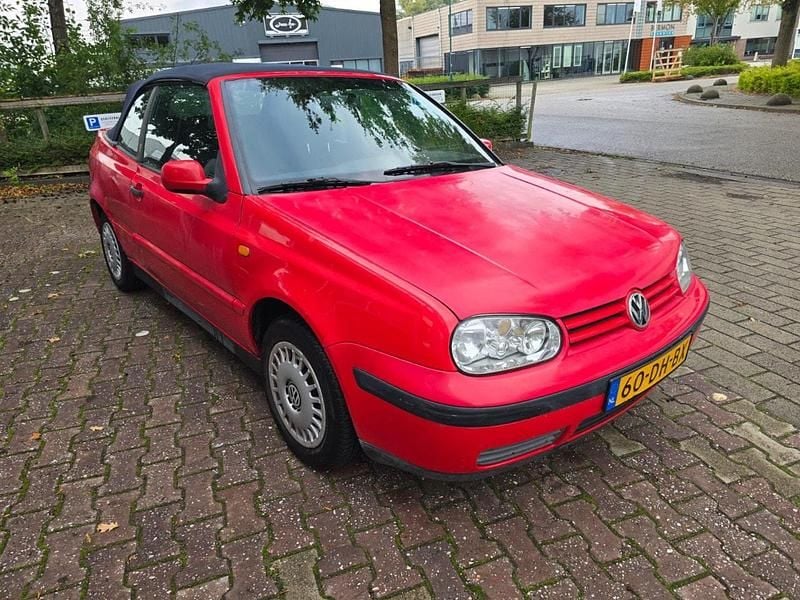 Occasion VW Golf Cabriolet 75 PK (55 kW) 1999 Rood Cabriolet