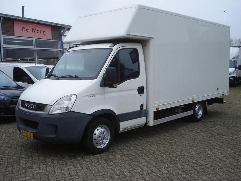 Occasion Iveco Daily 116 PK (85 kW) 2009 Wit Cabriolet