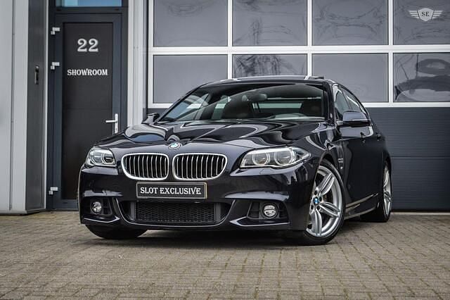 Zwart Occasion 2015 BMW 530 Executive Sedan | € 17.950 (Eerlijke prijs) - Afbeelding 1/4