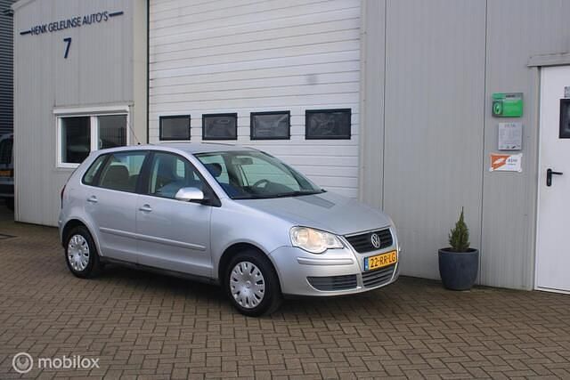 Occasion VW Polo 75 PK (55 kW) 2005 Grijs Hatchback
