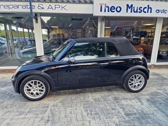 Occasion Mini Cooper Cabriolet 90 PK (66 kW) 2004 Zwart Cabriolet