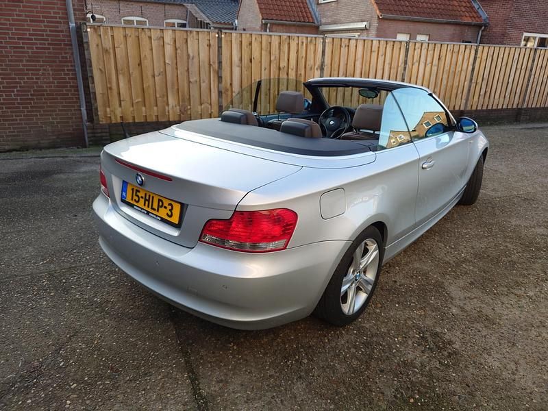 Occasion BMW 118 Cabriolet Executive 143 PK (105 kW) 2009 Grijs Cabriolet
