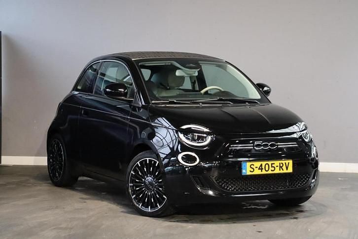 Occasion Fiat 500e La Prima 86 kW (118 PK) 2023 Zwart Cabriolet