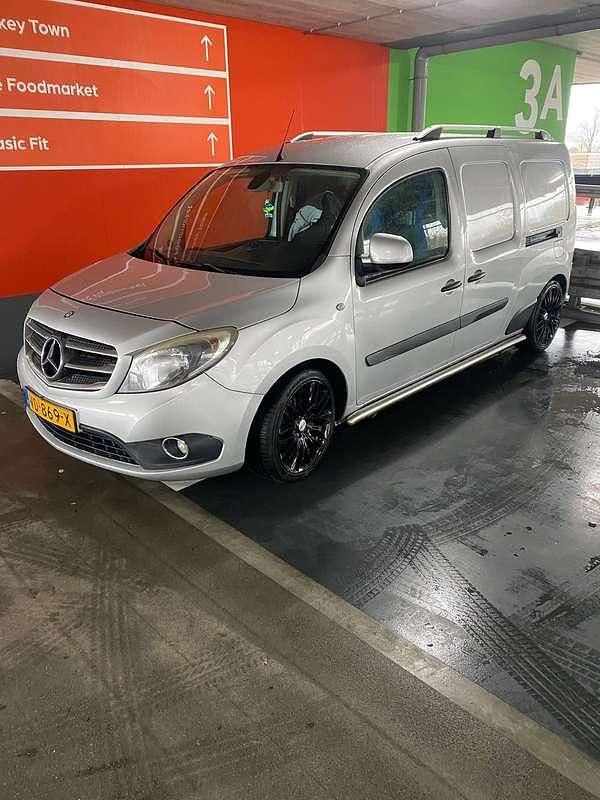 Grijs Gebruikt 2013 Mercedes Citan 109 Van | € 5.350 (Eerlijke prijs) - Afbeelding 1/4