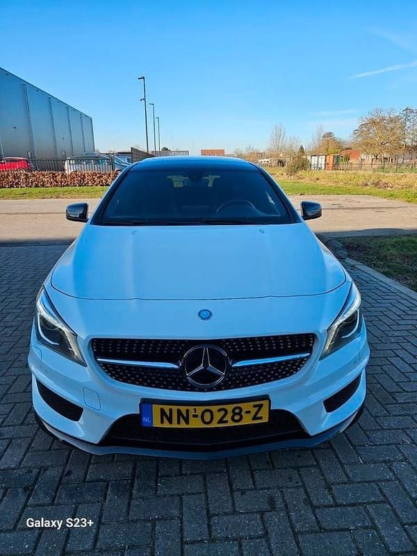 Occasion Mercedes CLA180 122 PK (89 kW) 2015 Sedan