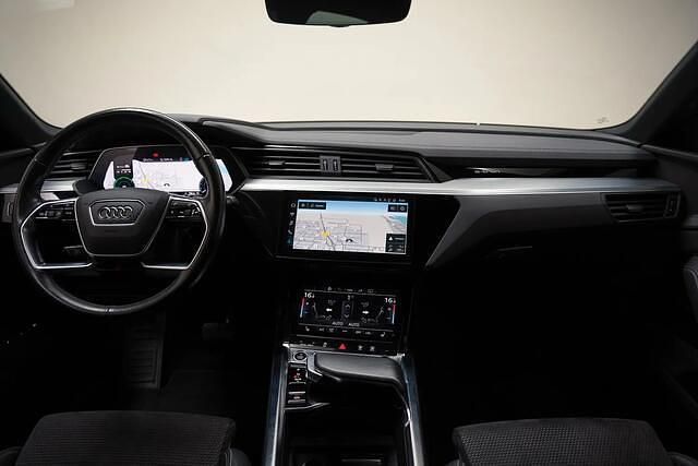 Occasion Audi e-tron S-Line 230 kW (313 PK) 2020 Blauw SUV
