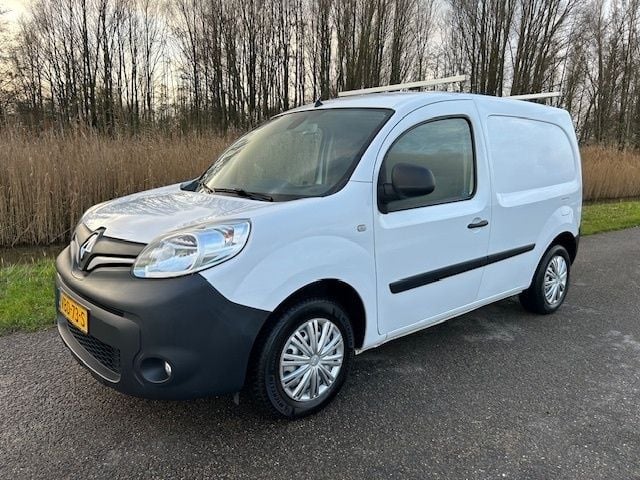 Wit Gebruikt 2019 Renault Kangoo Komfort MPV | € 9.750 (Eerlijke prijs) - Afbeelding 1/4