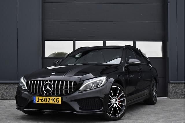 Occasion Mercedes C450 AMG AMG 368 PK (270 kW) 2015 Zwart Stationwagen