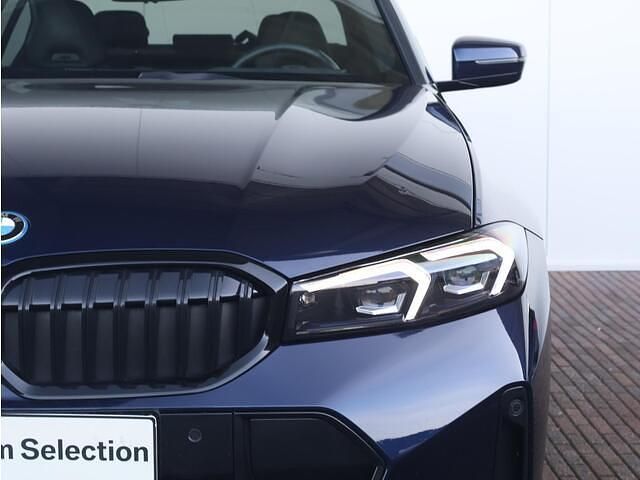 Occasion BMW 330 Comfort Edition 291 PK (214 kW) 2025 Blauw Sedan