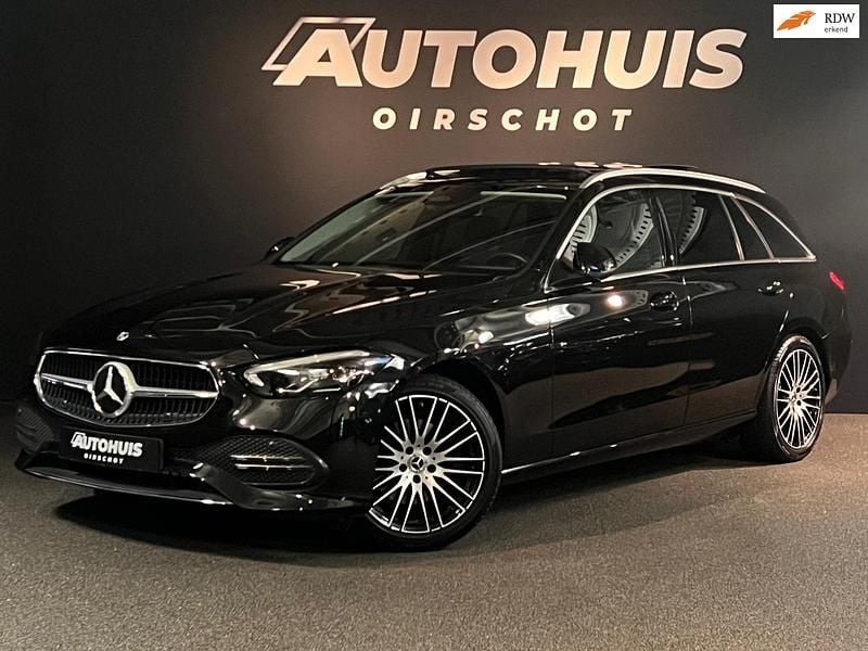 Zwart Occasion 2022 Mercedes C200 Business Stationwagen | € 35.990 (Goede deal) - Afbeelding 1/4